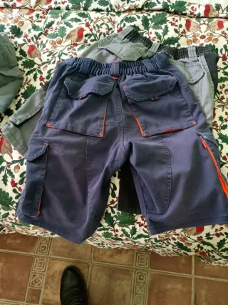 3 Pantalones Cortos de Trabajo Velilla Talla 36/38