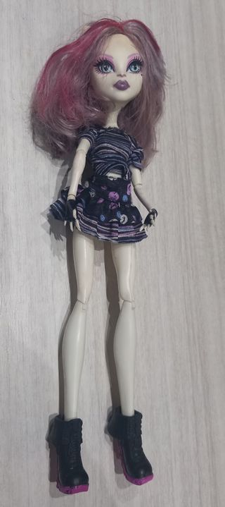 Muñeca Monster High Catrine demew