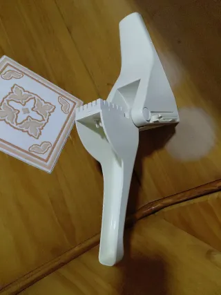 Cortador de Patatas Blanco