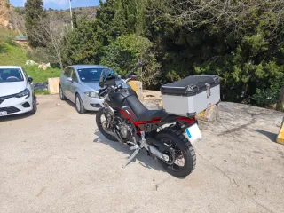 Aprilia Tuareg 660 Negra/Roja