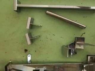 Soportes para baldas de tienda