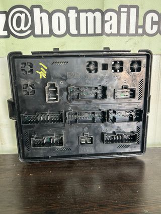 Caja Fusibles Ssangyong Rexton