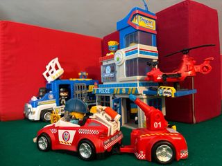 Lote Pinypon Action Policía y Bomberos