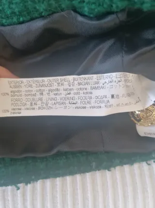 Traje Zara Chaqueta y Falda Verde