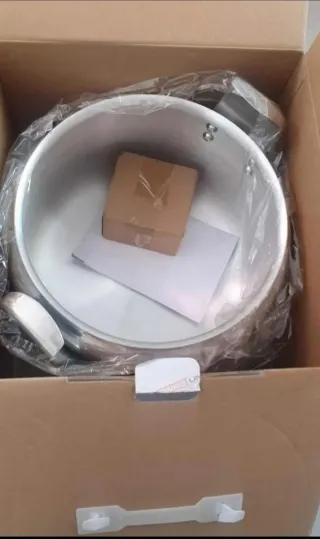 Olla a presión disponible en varios litros