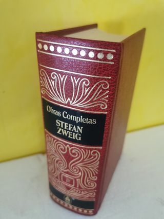 Stefan Zweig. Obras completas I, II y IV 30€ C/U