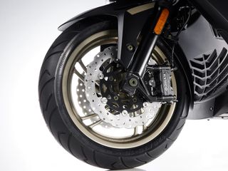 KYMCO XCITING VS 400 CC (Nueva)