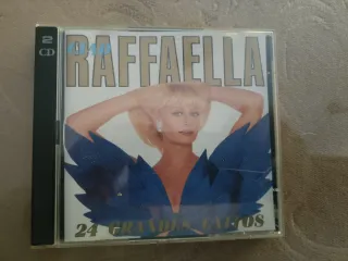 CD Raffaella Carrá - 24 Grandes Éxitos