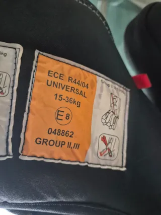 Alzador de coche con Isofix