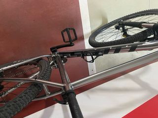 Bicicleta de Montaña como nueva, menos de 500km