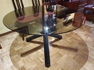 Mesa redonda cristal y metal con 4 sillas