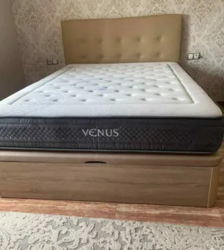 Liquidación de canapés y colchones