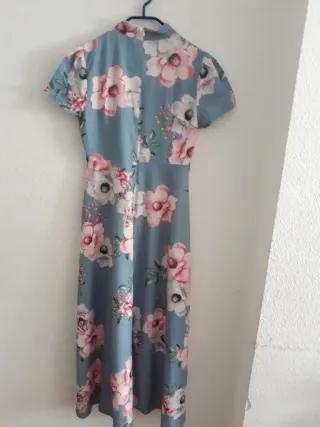 Vestido largo sedoso floral