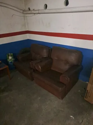 2 Butacas de piel marrones