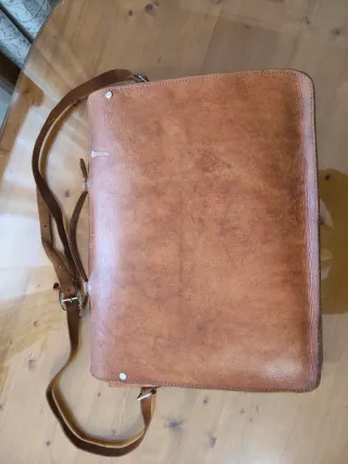 Maletín de cuero auténtico