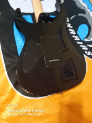 Guitarra Eléctrica Cort X2 Negra