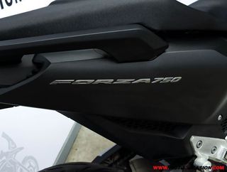 HONDA FORZA 750 -A2-