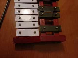 Xilófono con baquetas