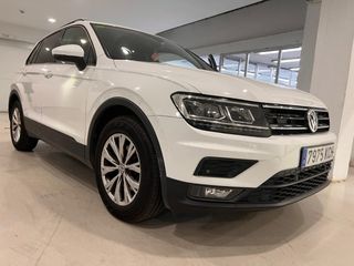 Volkswagen Tiguan Año 2017 - Distintivo C