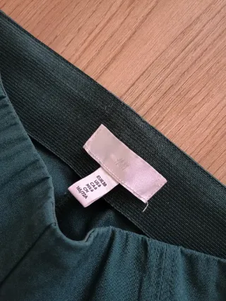 Pantalón chino H&M verde