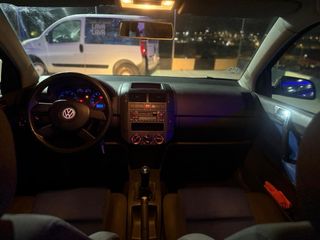 Volkswagen Polo 2003 1.4 100cv pegatina B