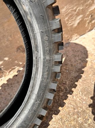 Neumático moto todoterreno
