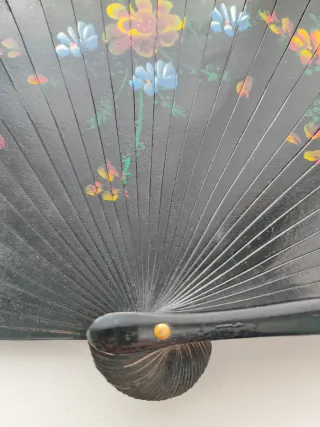 Abanico español pintado a mano