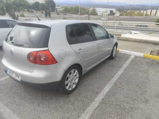 Volkswagen Golf 2005 TDI