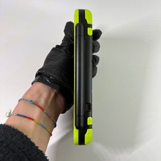 new Nintendo 2DS xl Nera