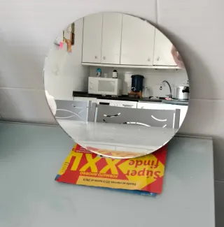 Espejo redondo pequeño