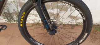 BH ILYNX CARBON RACE E-BIKE