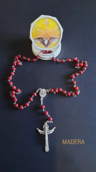 Espíritu Santo, Rosario de Cristal y Madera.