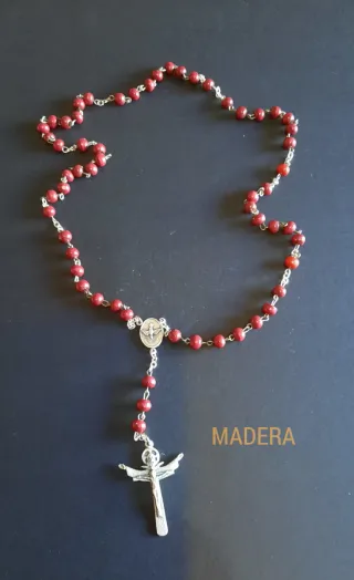 Espíritu Santo, Rosario de Cristal y Madera.