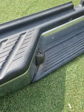 PARACHOQUES NISSAN PICKUP.