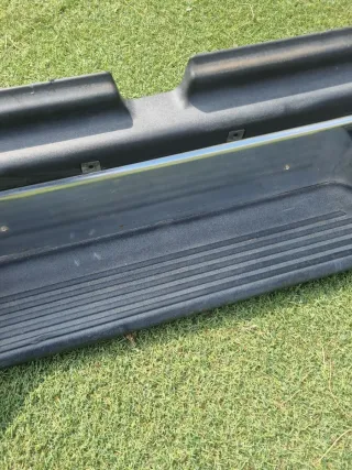 PARACHOQUES NISSAN PICKUP.