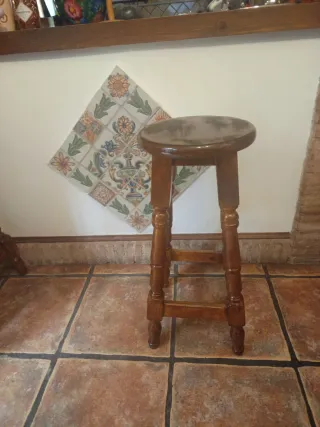 Taburete alto madera nogal
