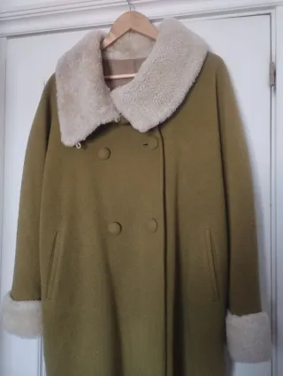 Abrigo Adolfo Domínguez verde
