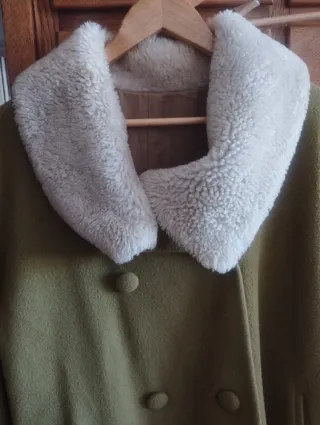 Abrigo Adolfo Domínguez verde