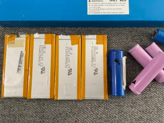 Lotto di 5 batterie JETECH litio-ione