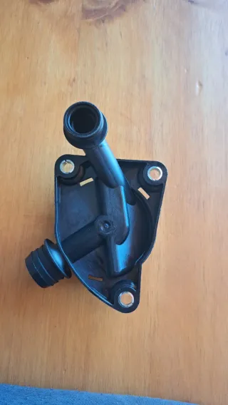 MERCEDES BENZ PCV Válvula