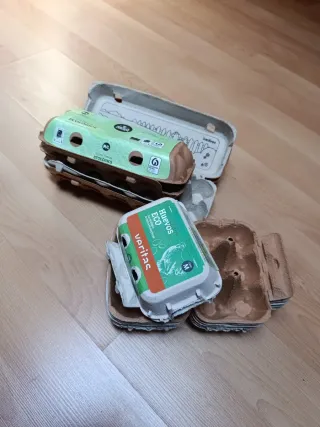 Regalo hueveras de cartón