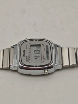 Orologio Casio LA-670WE Donna Vintage Argento