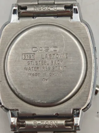 Orologio Casio LA-670WE Donna Vintage Argento