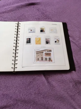 Álbum de Sellos Marrón 2001_2002_2003