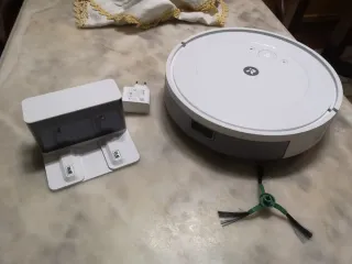 Aspirador Robot Roomba Combo Essential