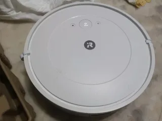 Aspirador Robot Roomba Combo Essential