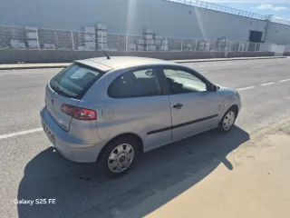 SEAT Ibiza 2004