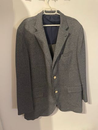 Americana Massimo Dutti Gris Esta nueva sin usar.