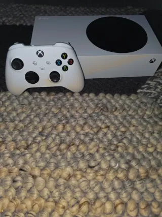 Xbox Series S Blanca Casi Sin Uso