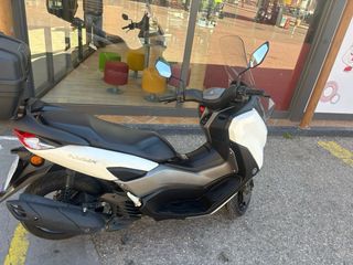 Yamaha Nmax 2024 Blanca